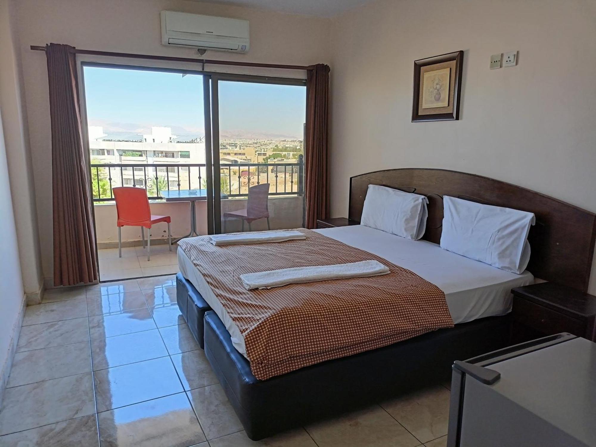 Baraka Al Aqaba Hotel Suites Экстерьер фото